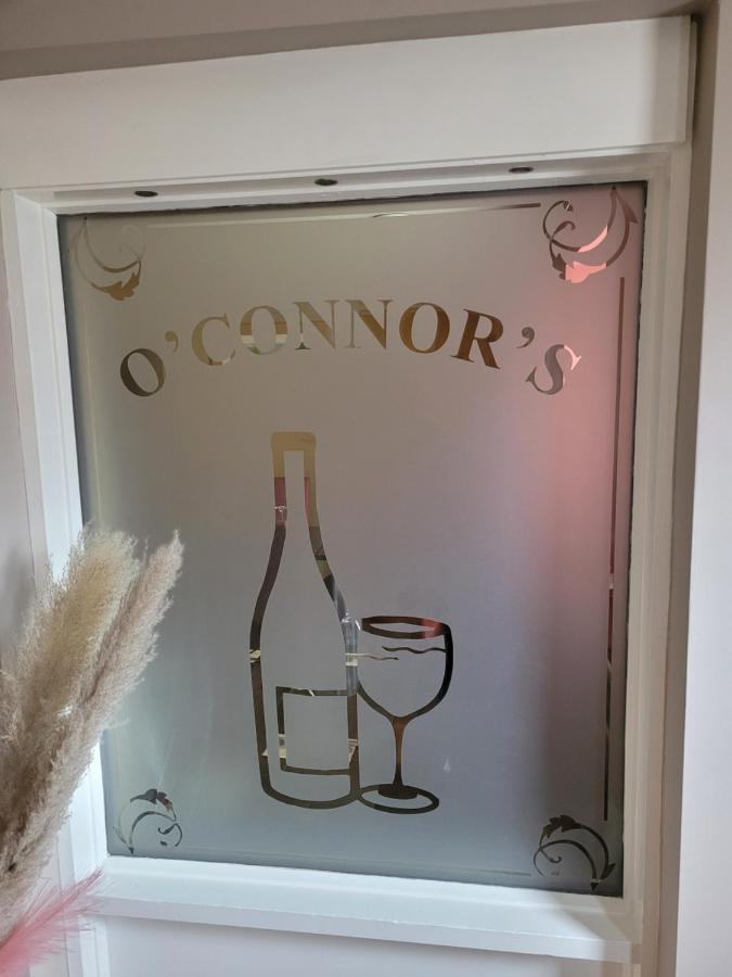 O'Connors Bar Restaurant And Guesthouse Dromore  Bagian luar foto
